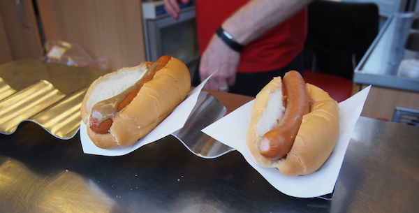 Iceland has amazing hot dogs